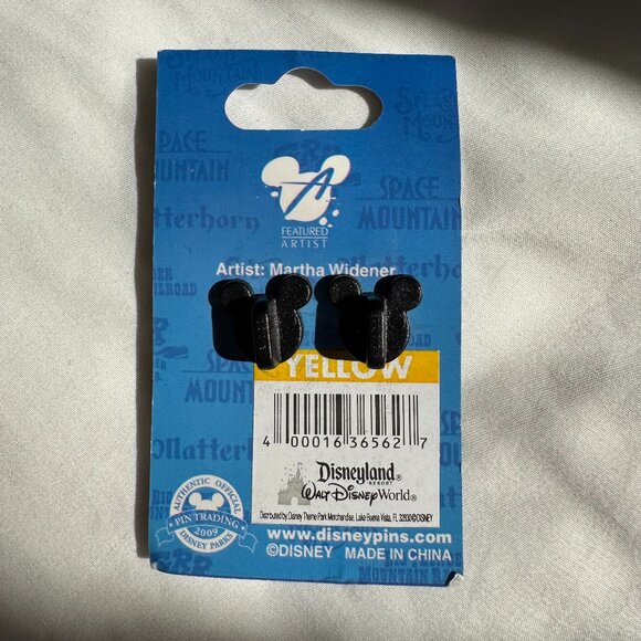 NWT Disneyland Celebrate the Mountains Big Thunder Mountain Chip & Dale Pin - Picture 5 of 12